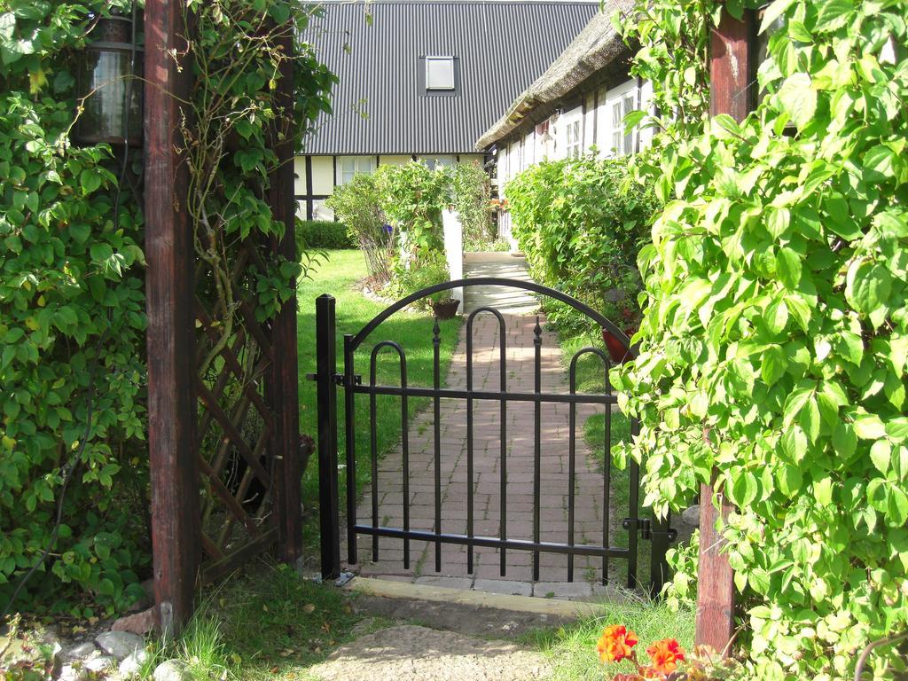 Aengshyddan B&B Yngsjö Exterior foto